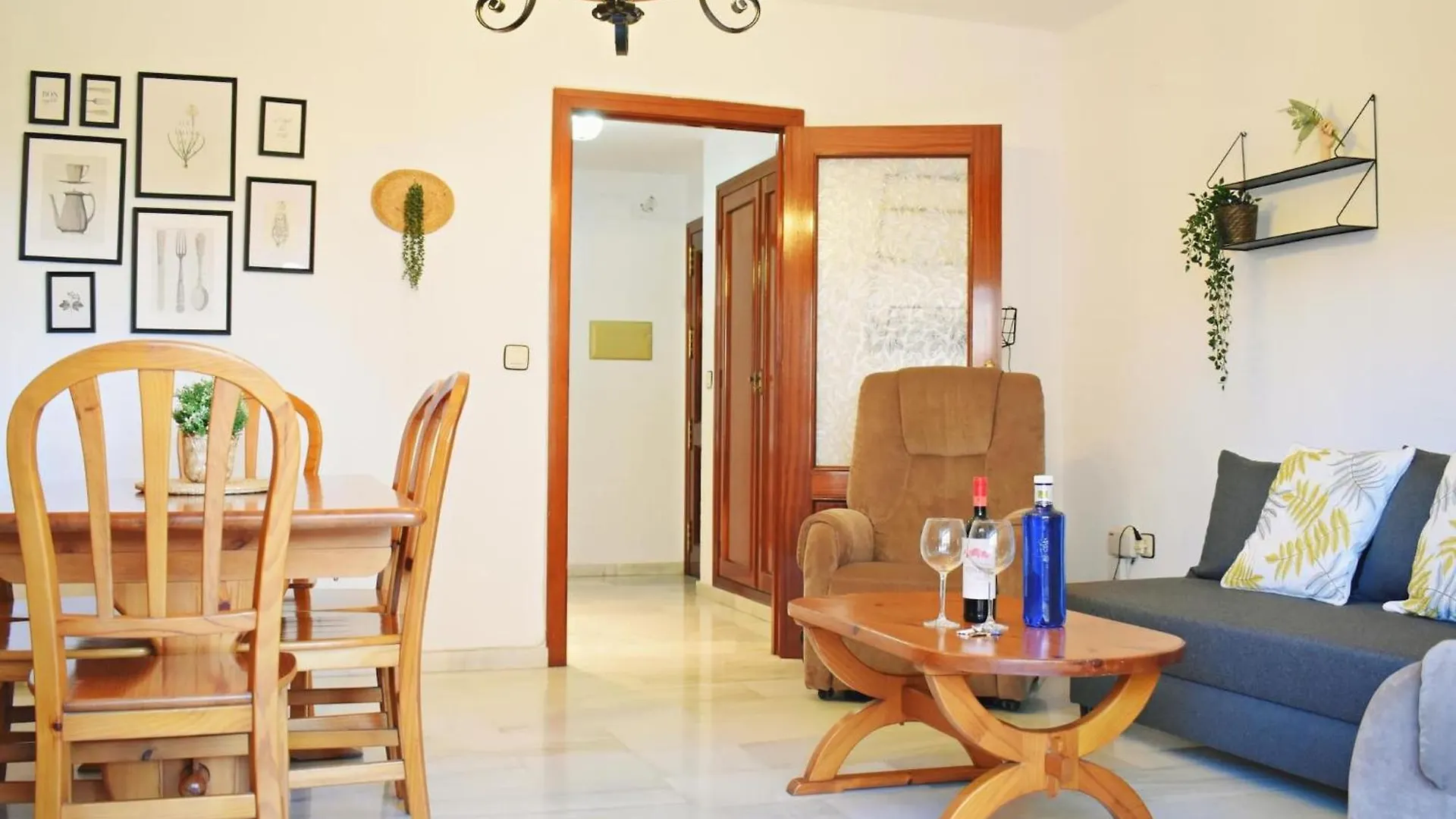Διαμέρισμα Amplio Y Luminoso Apartamento Cerca Del Centro Y La Playa Con Piscina Y Parking Privado Μάλαγα
