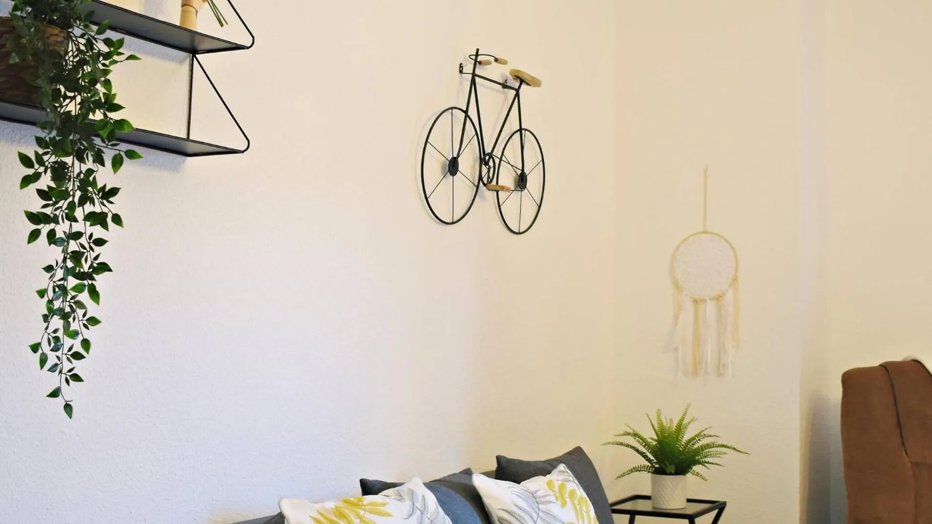 Amplio Y Luminoso Apartamento Cerca Del Centro Y La Playa Con Piscina Y Parking Privado Μάλαγα